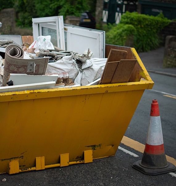 Builders Maxi Skip Hire Rugby